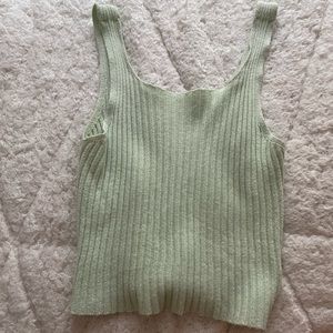 Brandy green adorable tank!